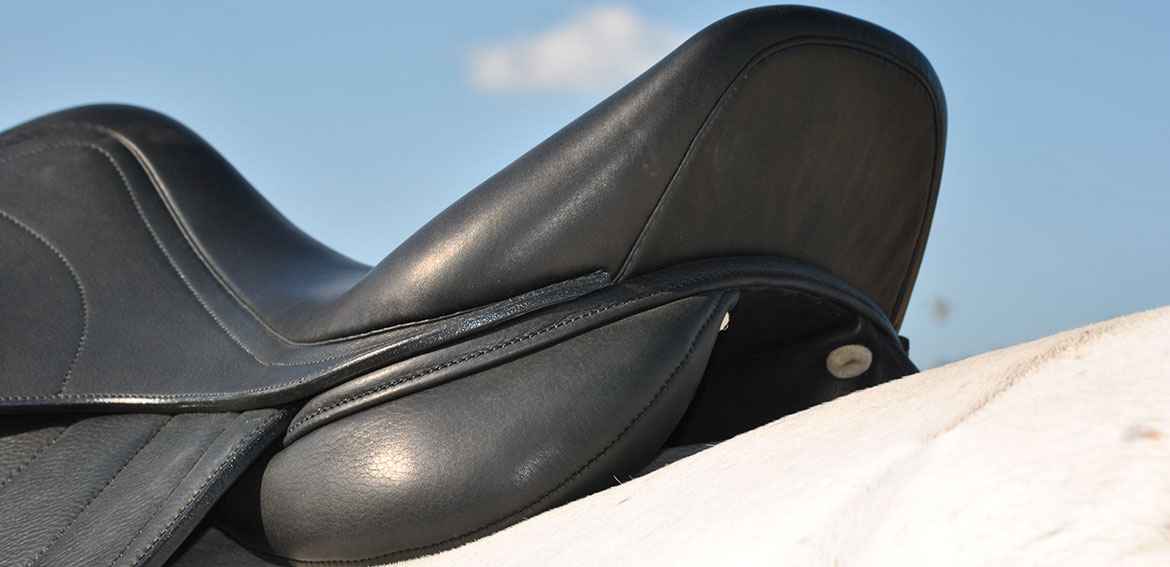 Selle D'exercice De Course Pour Cheval - Bleu/Noir - Légère Avec étriers